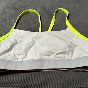Lululemon sports bra size 10